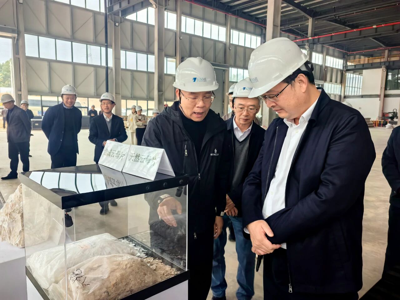 杭州市副市長(zhǎng)金承濤調(diào)研環(huán)球新材桐廬項(xiàng)目 為十萬(wàn)噸合成云母項(xiàng)目投產(chǎn)沖刺賦能